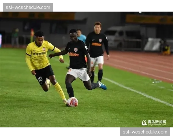 争议瞬间：霍芬海姆进球因毫米级越位被VAR判定无效