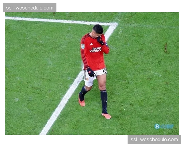 动态：狼队主帅确认，库尼亚因伤缺席对阵纽卡的关键战，球队防守体系面临调整