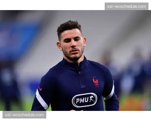 官方确认：法国后卫卢卡斯·埃尔南德斯十字韧带撕裂，无缘世界杯